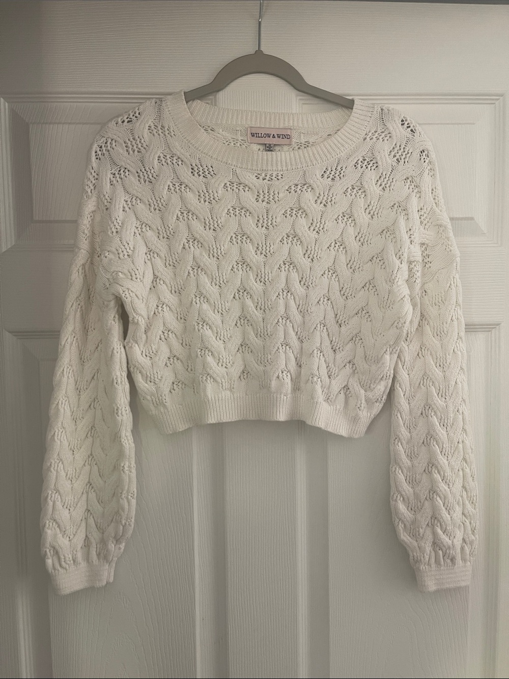Willow & Wind Cream Cable-Knit Crew Sweater